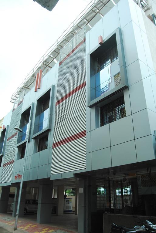 Hotel Sai Niwas Shirdi Esterno foto